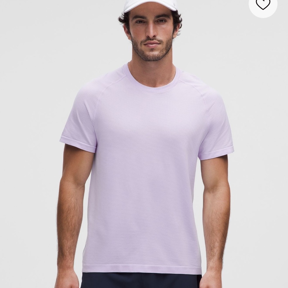 Lululemon Lavender Men's T-Shirt NWOT